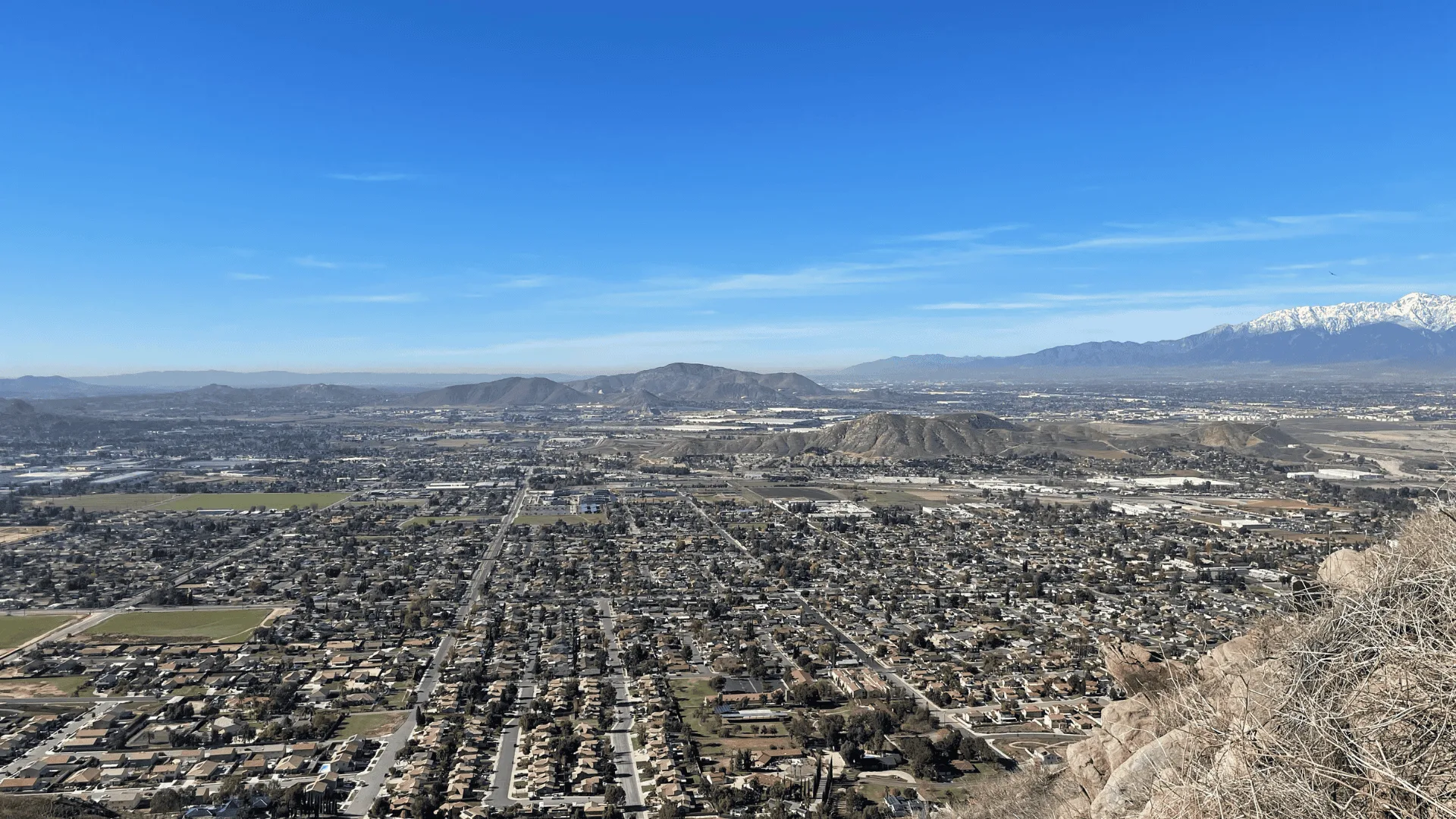 Aerial view of Inland Empire residential neighborhoods served by That 1 Painter Riverside - Rancho Cucamonga